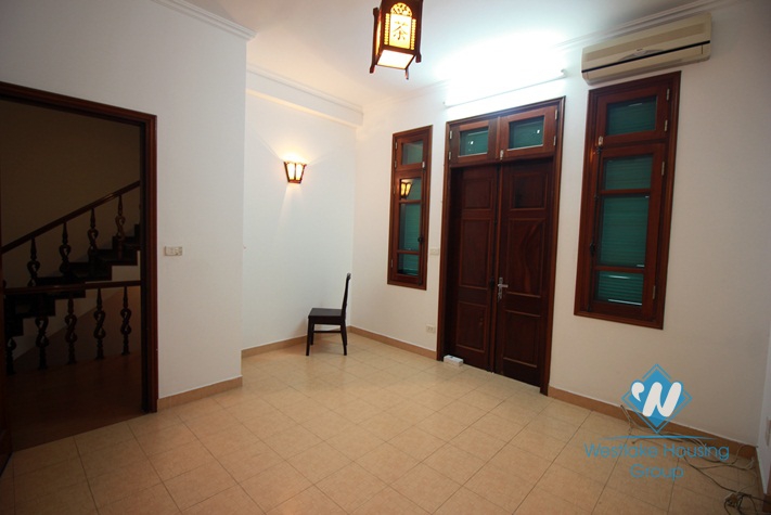 03 bedrooms house for rent in Xuan Dieu Street, Tay Ho, Hanoi
